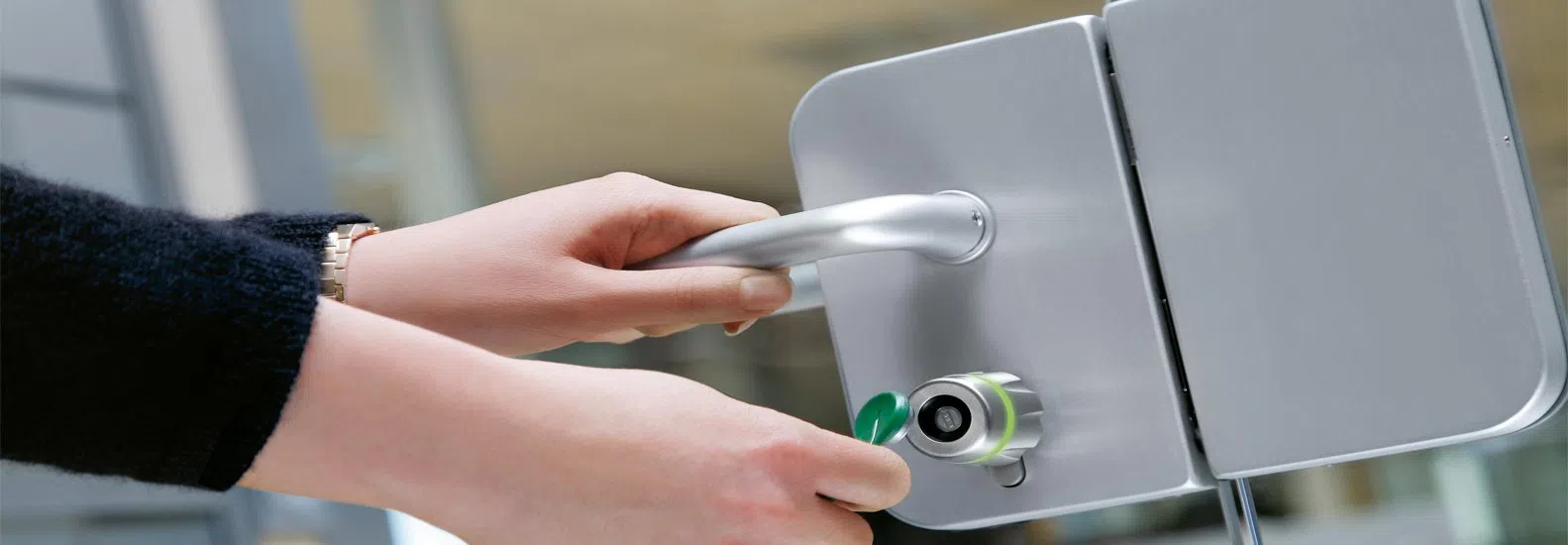 Lynn Locksmith Store Lynn, MA 781-203-8062 - push-bars