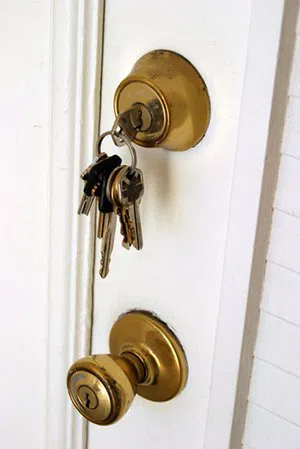 Lynn Locksmith Store Lynn, MA 781-203-8062 Lynn Locksmith Store Lynn, MA 781-203-8062 - zip-01